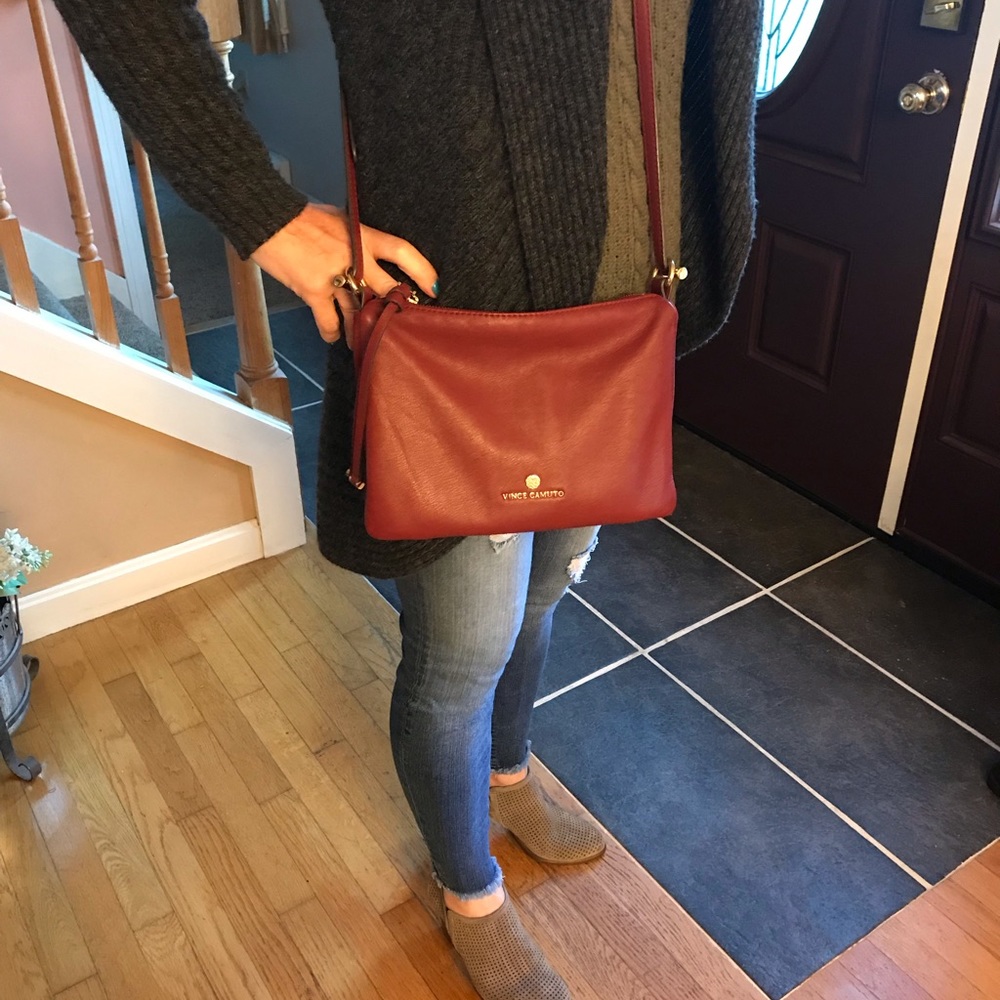 SOLD! Vince Camuto Cross body Shoulder bag - Picture 1 of 8